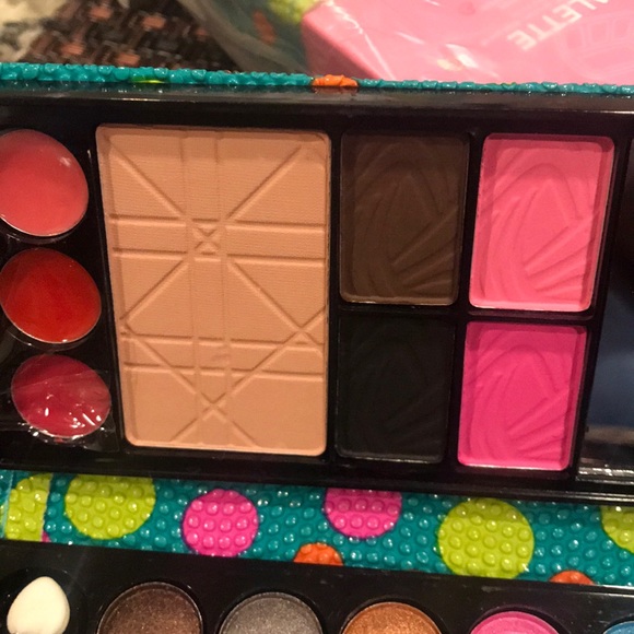 Professionnel make up palette - Picture 5 of 8